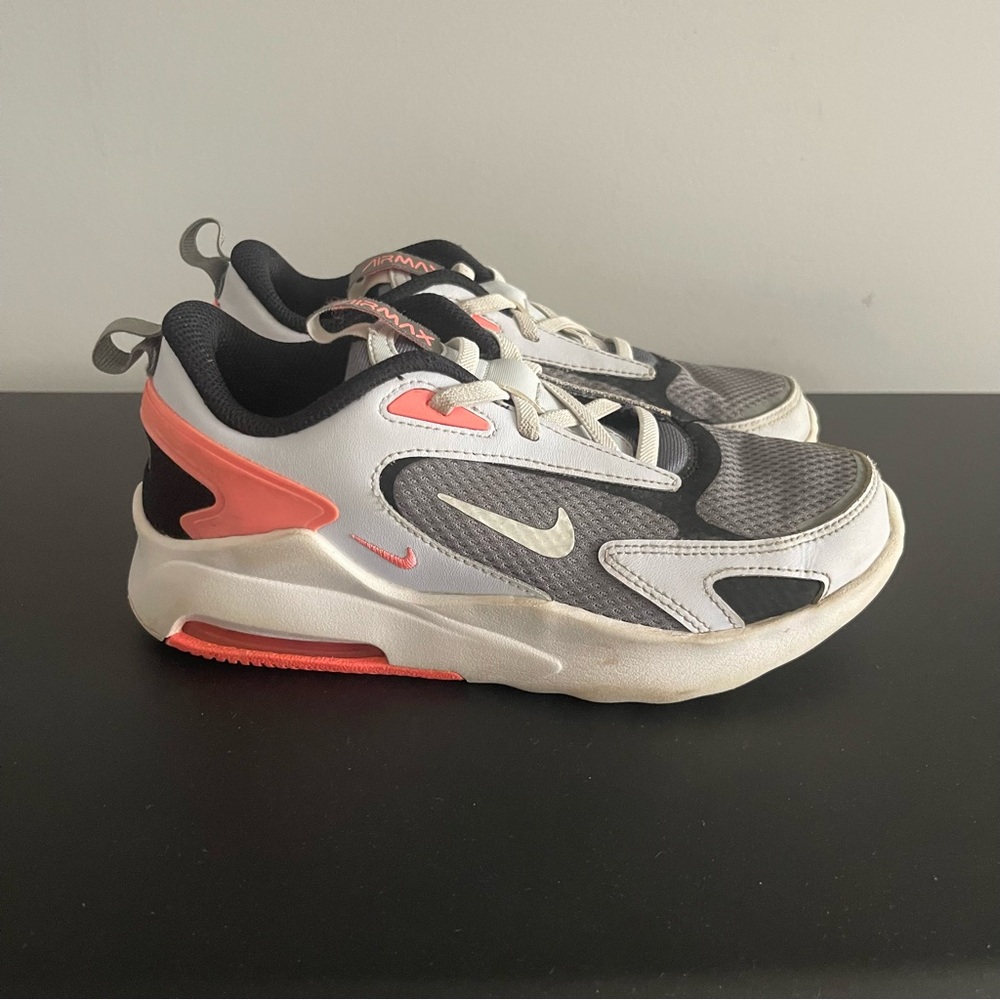 Nike Kids' 2Y Air Max Gray White Pink Athletic Sneakers size 2